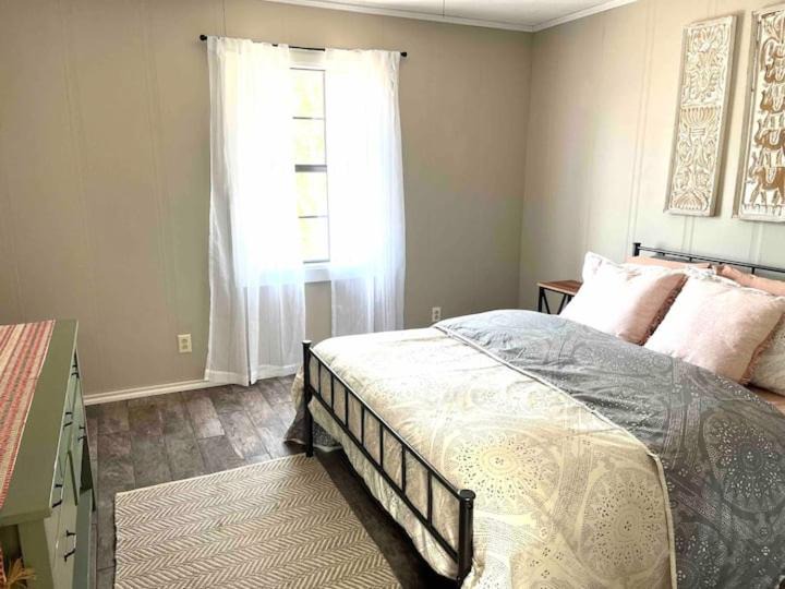 Photo of Bedroom in Cedar Creek