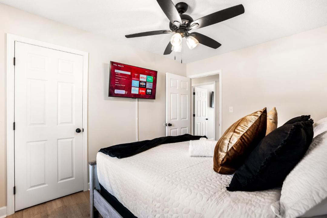 Photo of Bedroom in Clarksville
