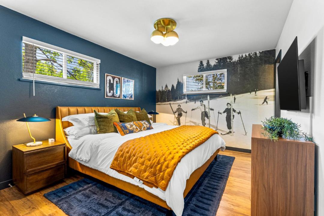 Photo of Bedroom in Castlewood