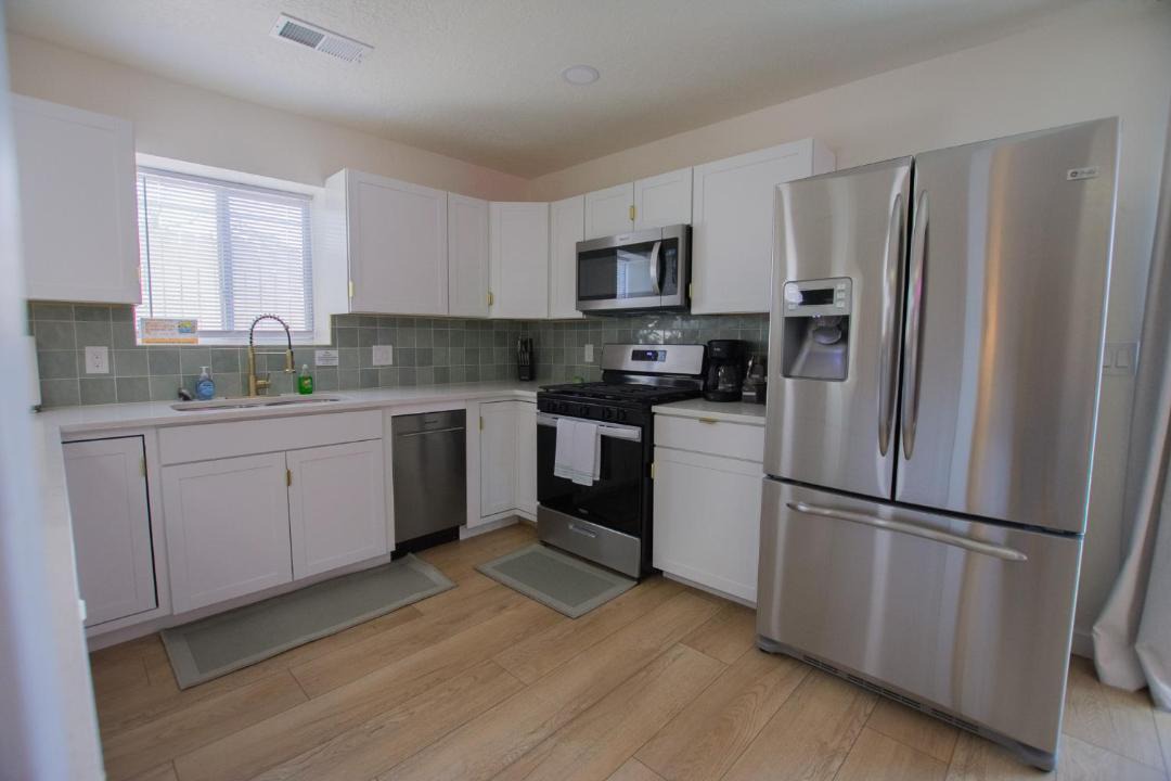 Photo of Kitchen in Huning Highland Historic District