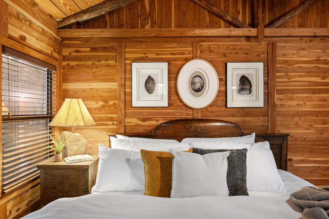 Photo of Bedroom in Spicewood
