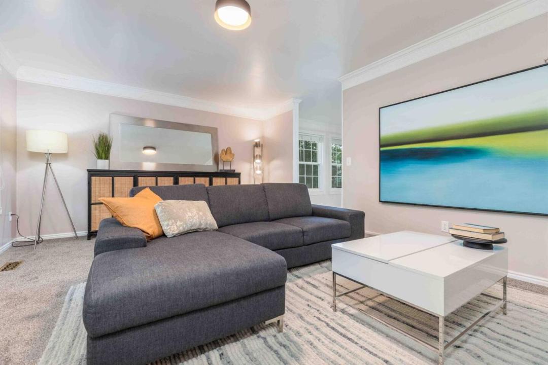 Photo of Livingroom in Farmington