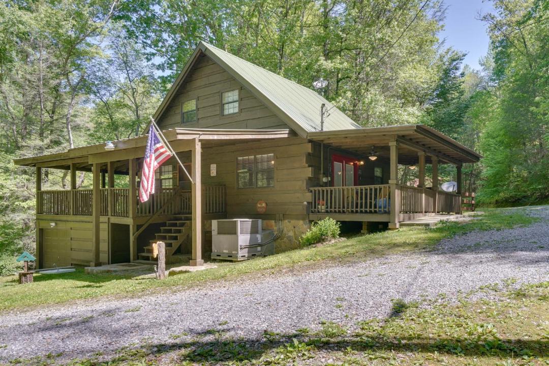 Photo of Others in Tellico Plains