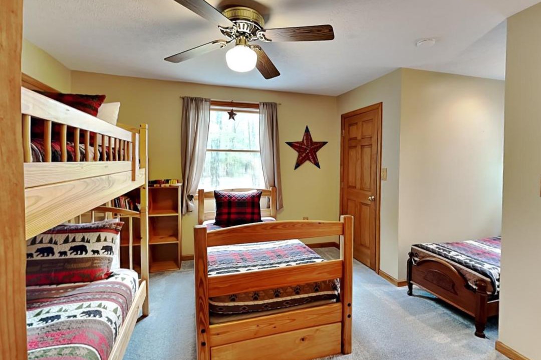 Photo of Bedroom in Blakeslee