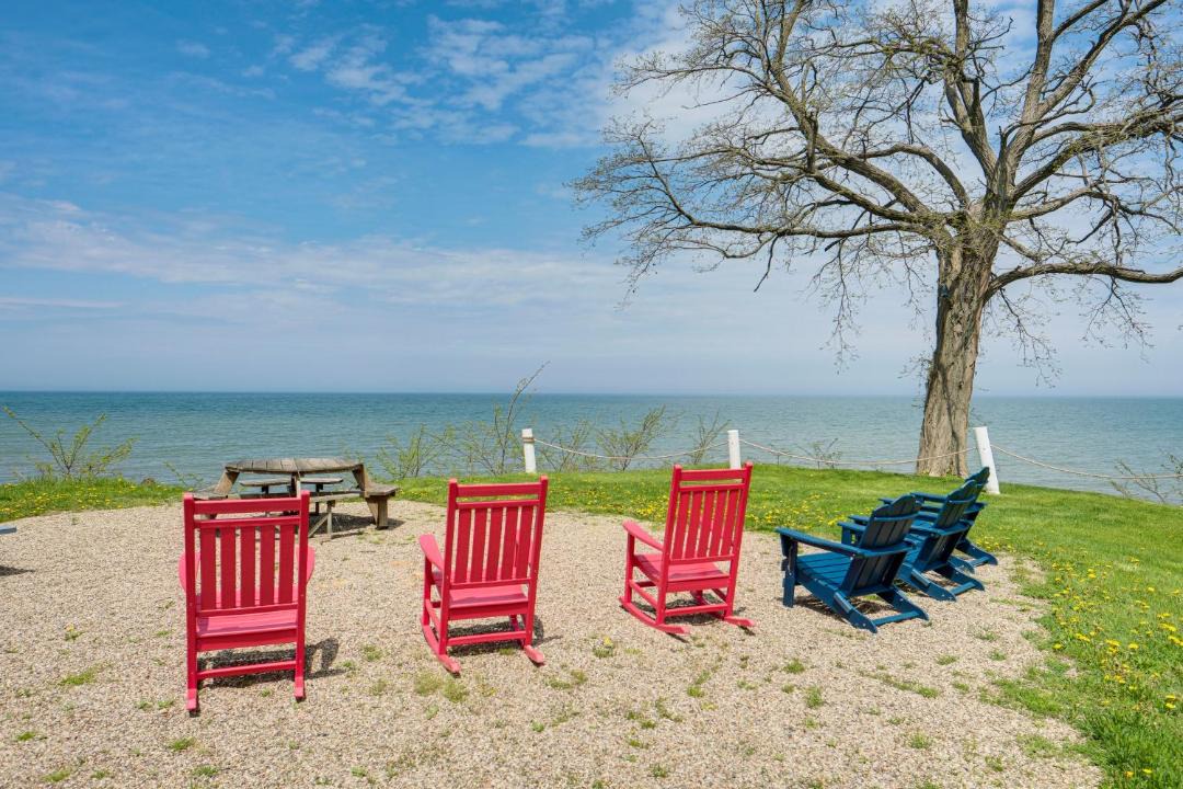 Photo of Others in Madison-on-the-Lake
