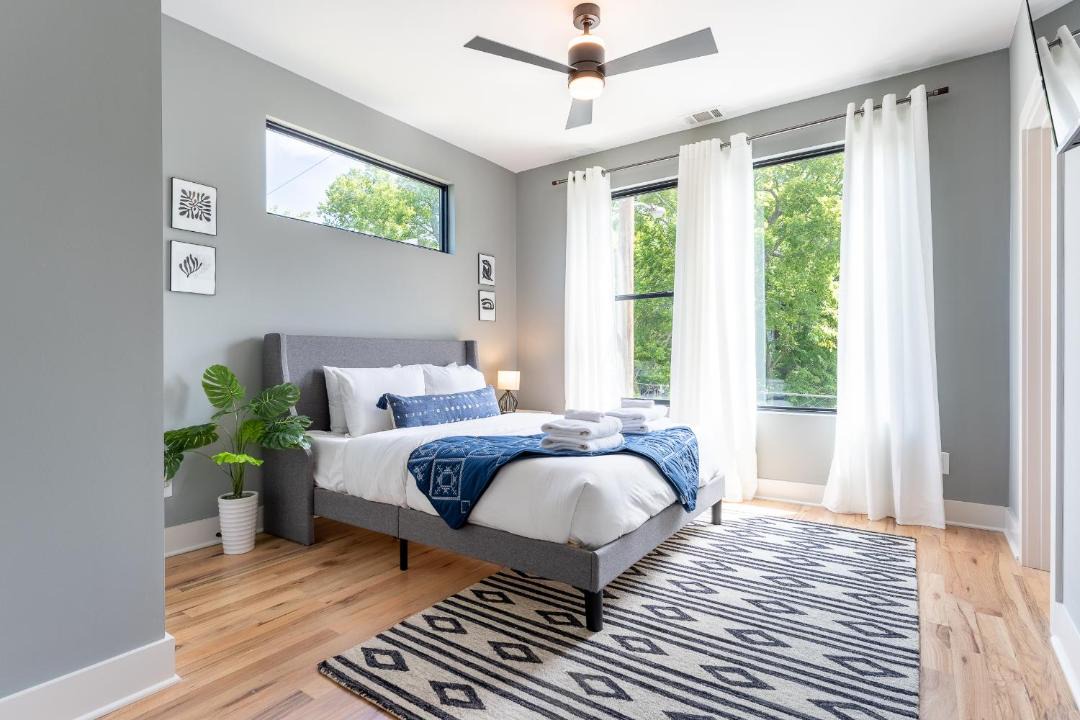 Photo of Bedroom in Hillsboro Village