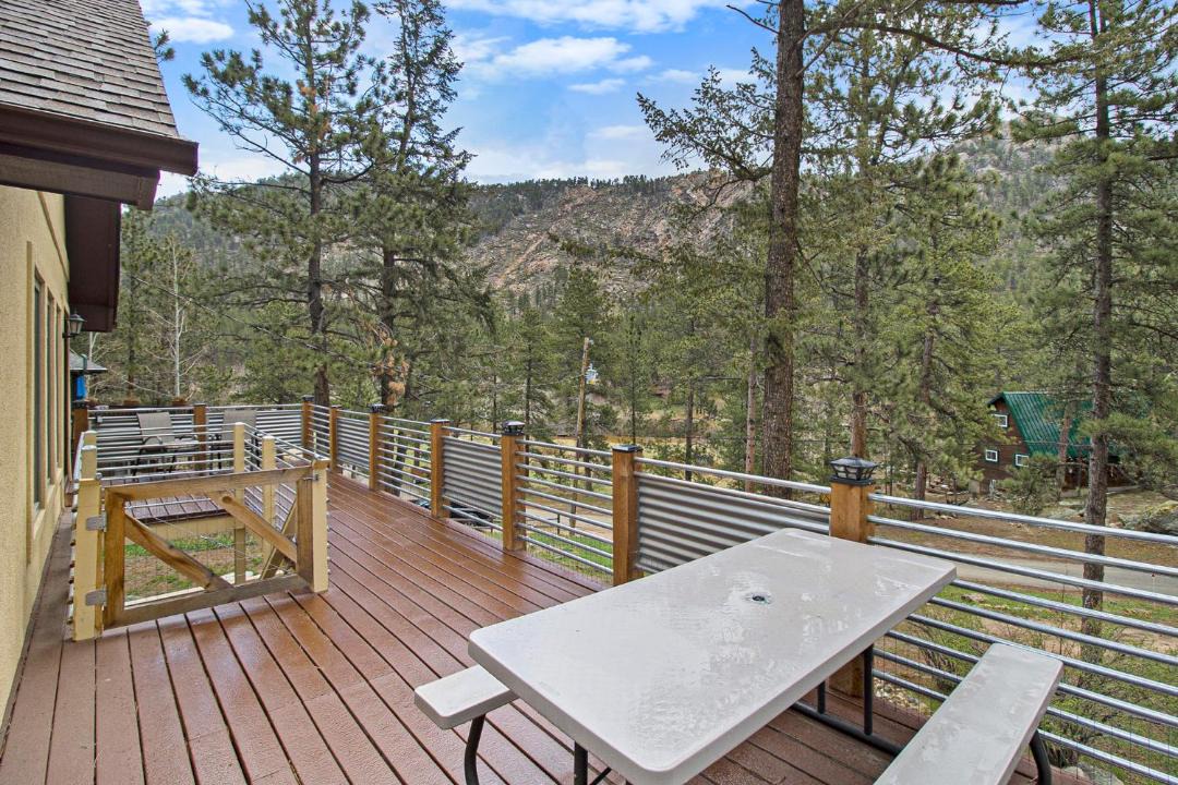 Photo of Patio Balcony in Lyons