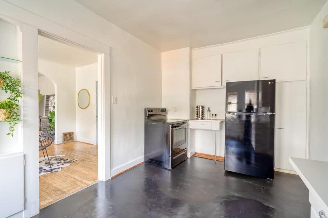 Photo of Kitchen in Hosford-Abernethy