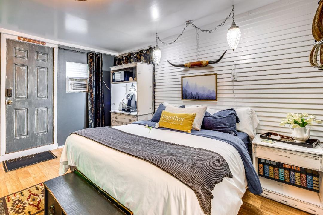Photo of Bedroom in Fort Lyon