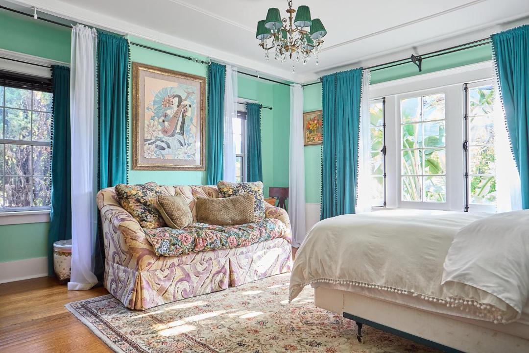 Photo of Bedroom in Hollywood