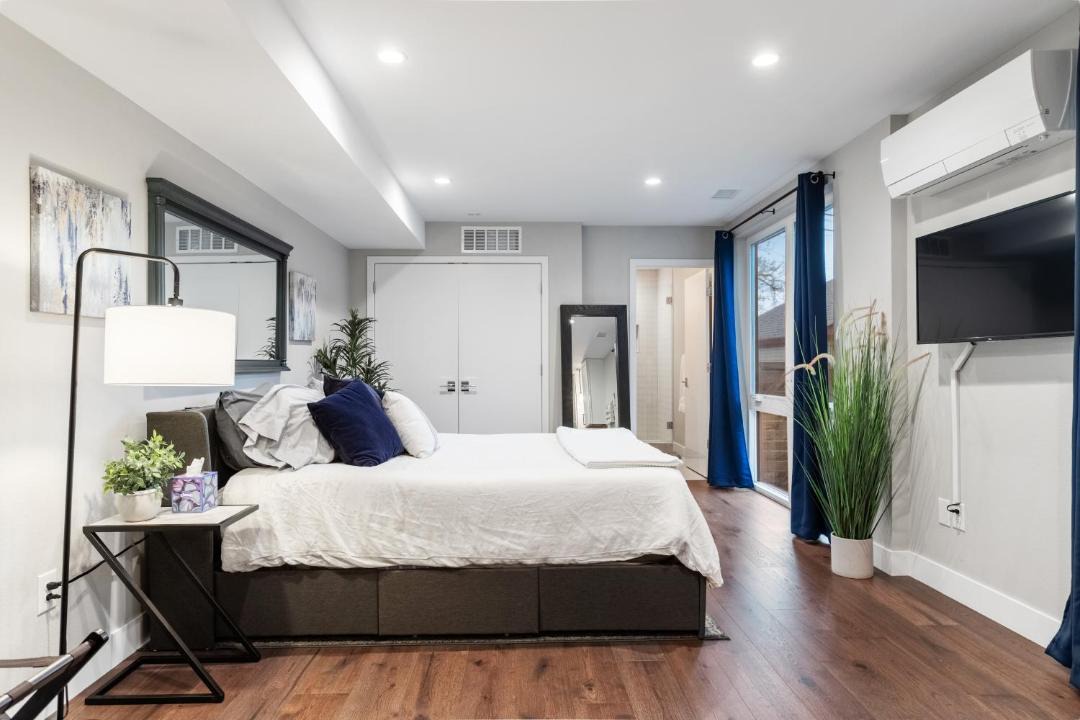 Photo of Bedroom in Sunnyside