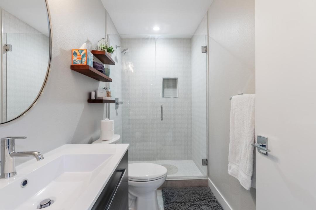 Photo of Bathroom in Sunnyside