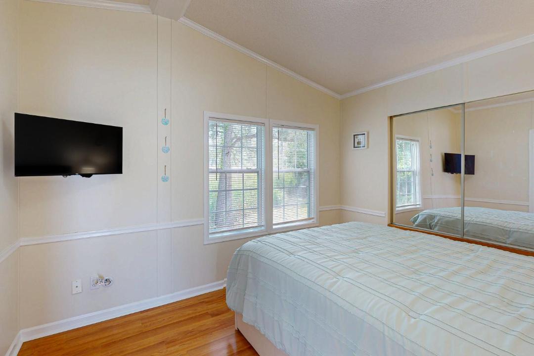 Photo of Bedroom in Assateague Pointe