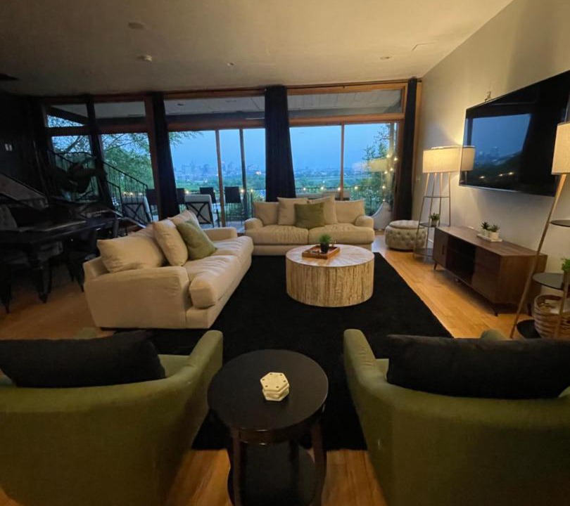 Photo of Livingroom in Katie Hill Neighborhood