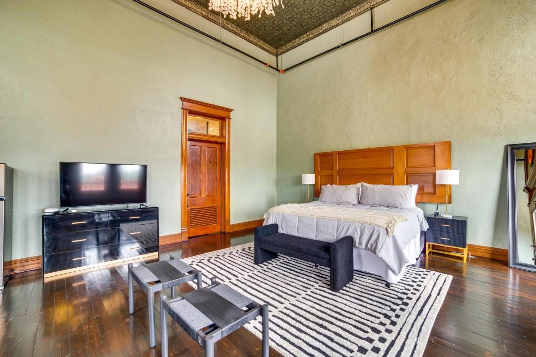 Photo of Bedroom in Marshall