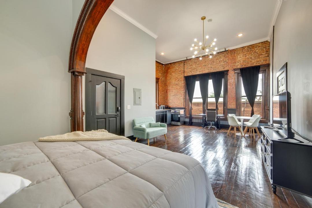 Photo of Bedroom in Marshall