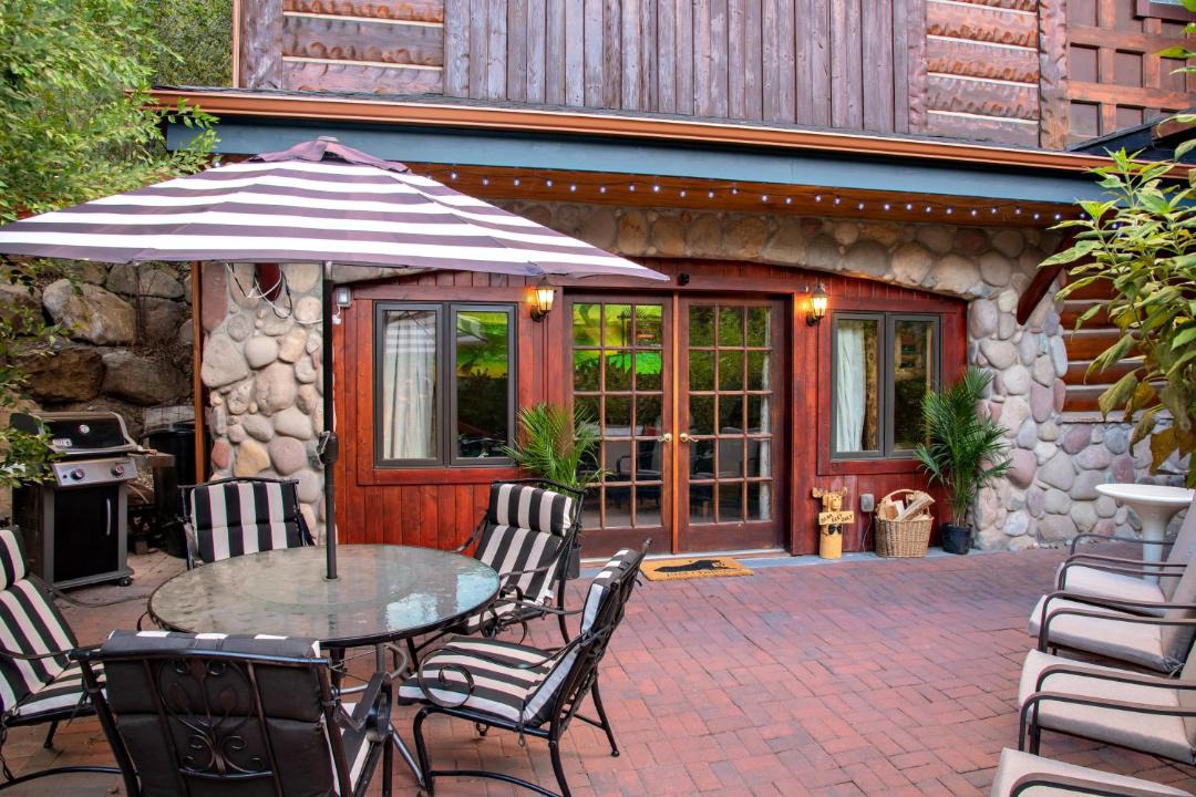 Photo of Patio Balcony in Glenwood Springs
