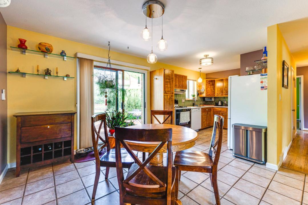 Photo of Kitchen in Baseline Sub