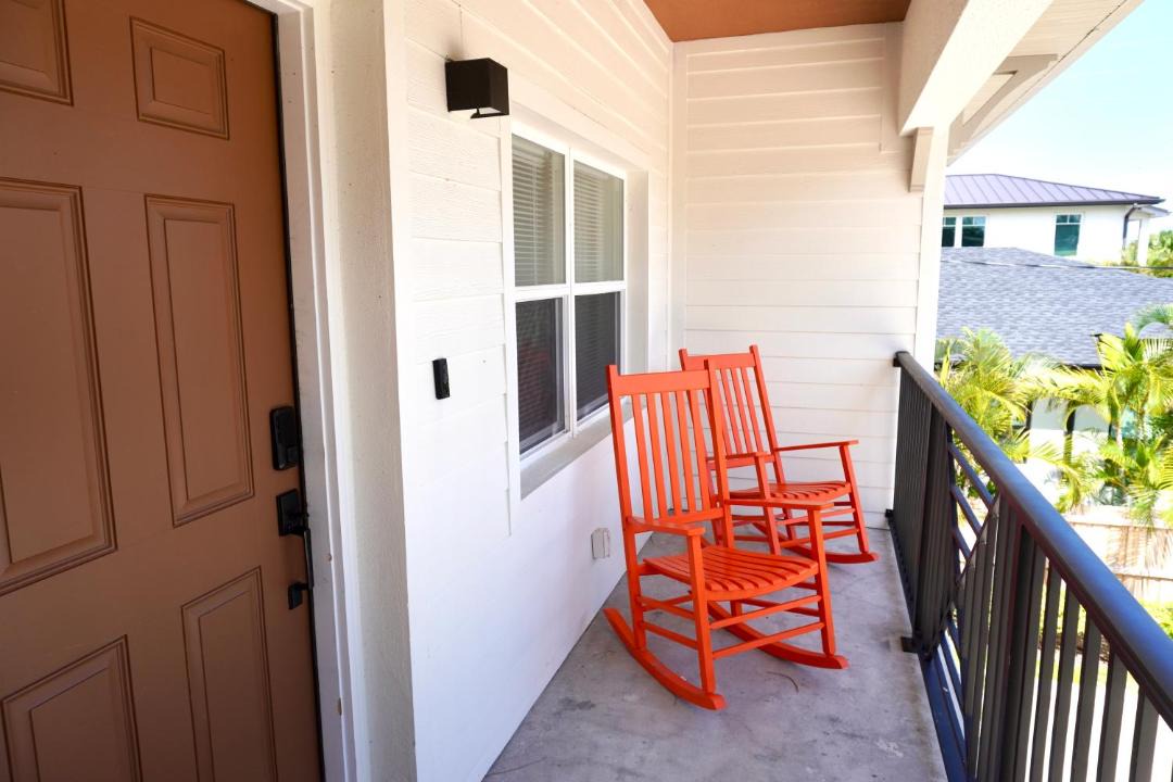 Photo of Patio Balcony in Crescent Beach