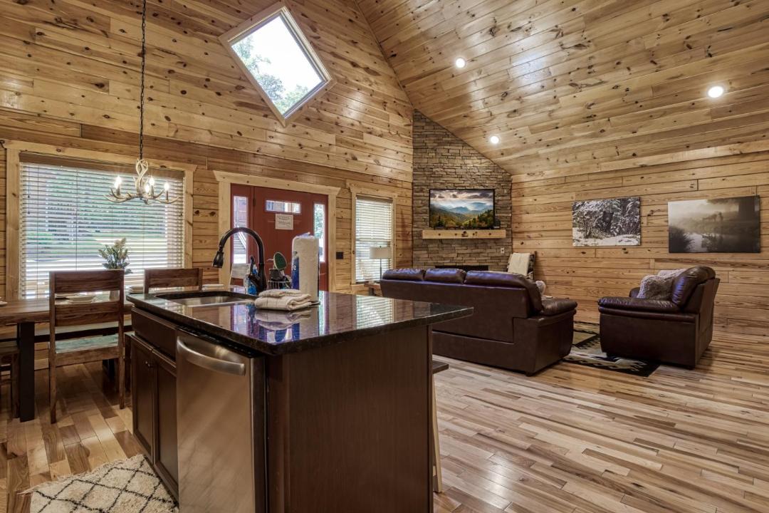 Photo of Others in White Oak Lodge