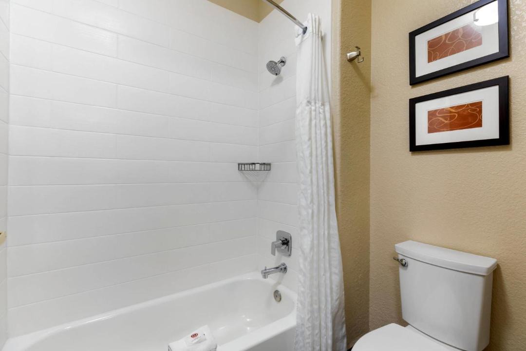 Photo of Bathroom in Lakewood