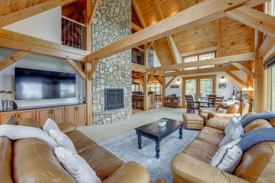 Photo of Livingroom in Grand Lake