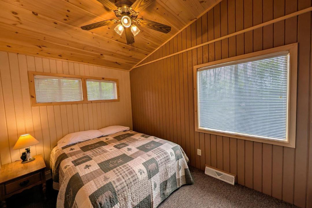 Photo of Bedroom in Sayner