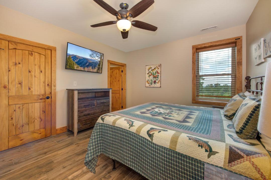 Photo of Bedroom in Chalet Village North