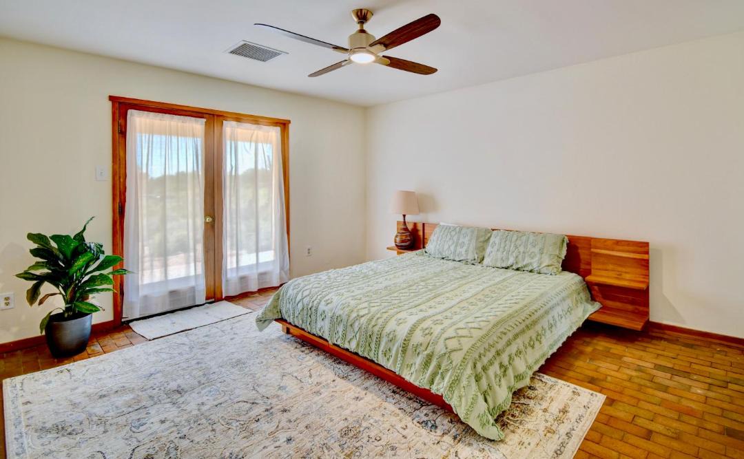 Photo of Bedroom in Corrales