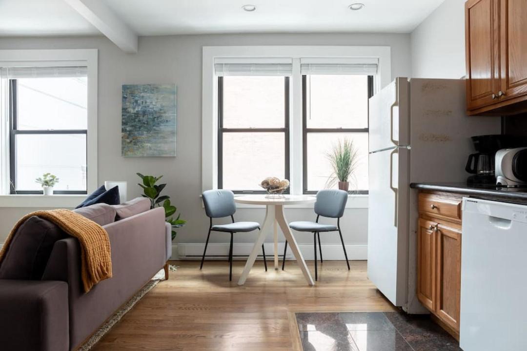 Photo of Kitchen in Theatre District