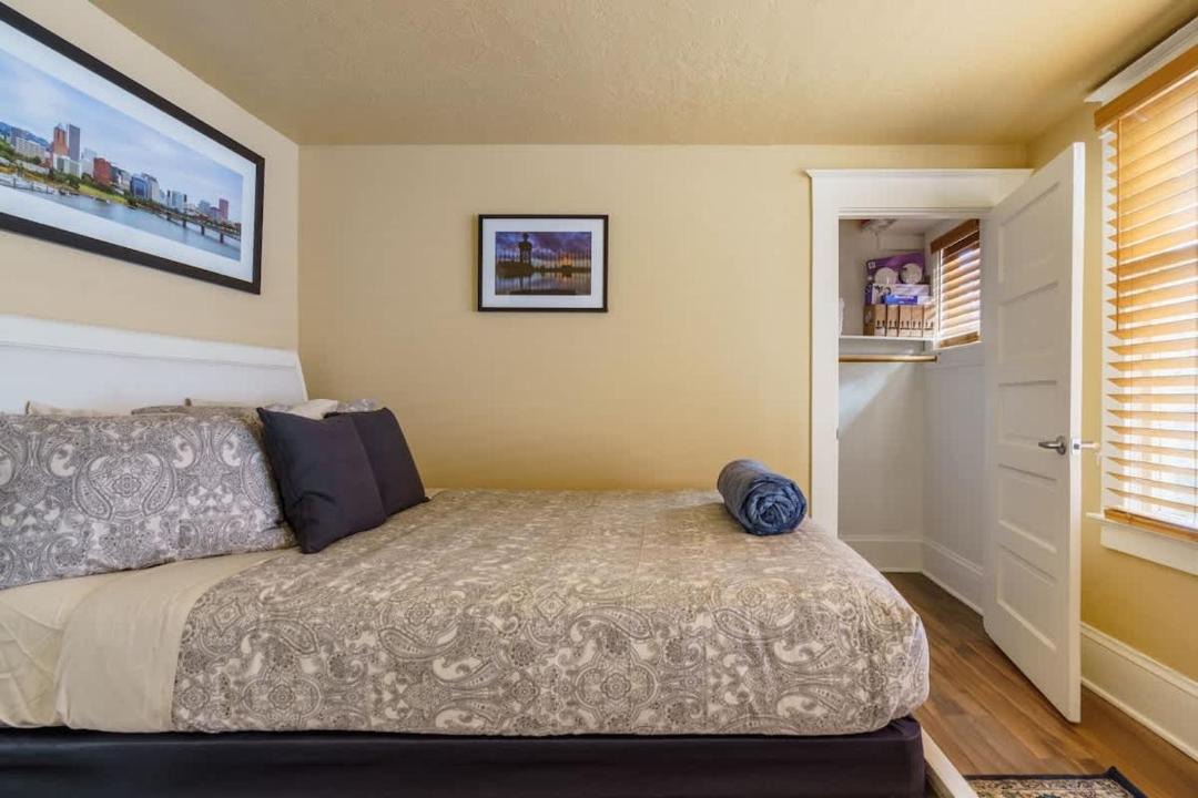 Photo of Bedroom in Richmond
