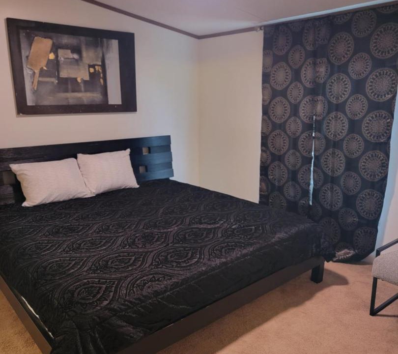 Photo of Bedroom in Samburg