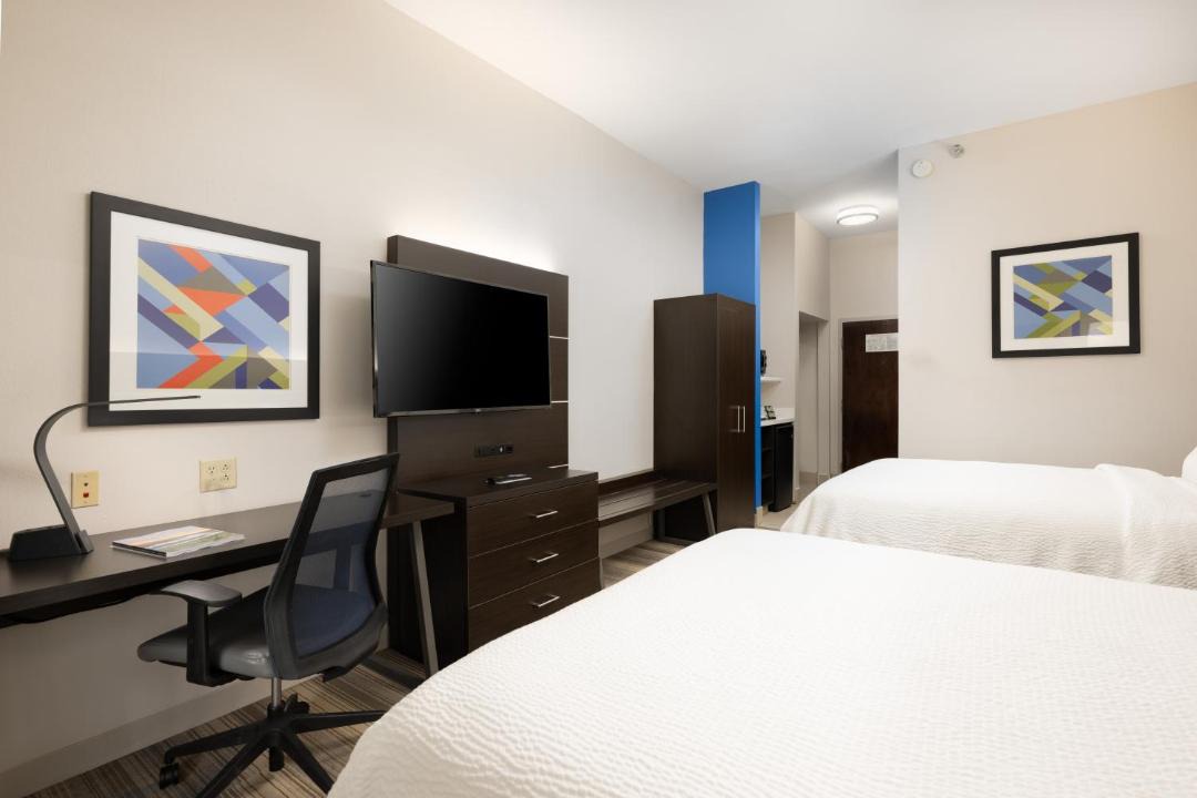 Photo of Bedroom in Lupton City