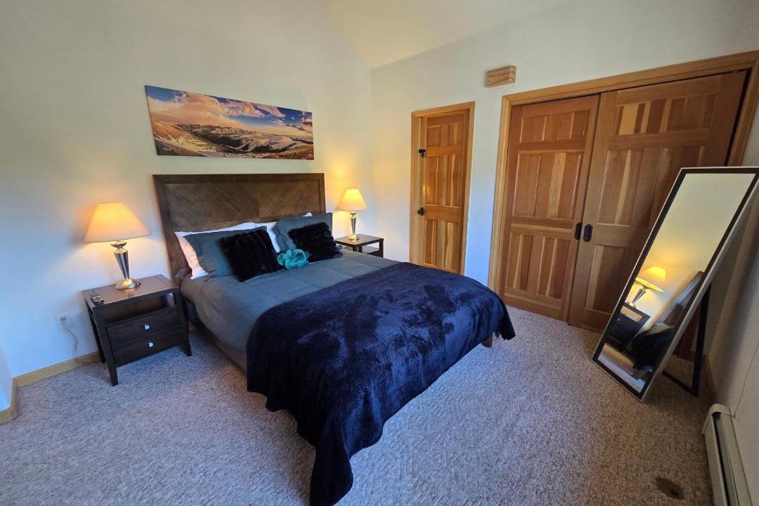 Photo of Bedroom in Golden