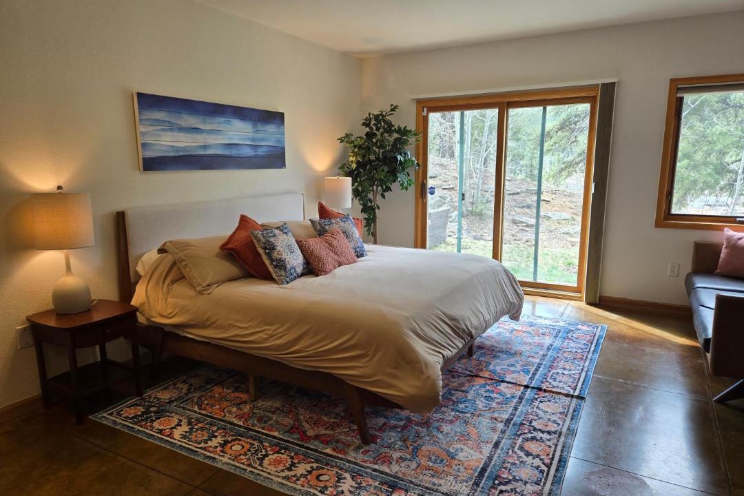 Photo of Bedroom in Golden