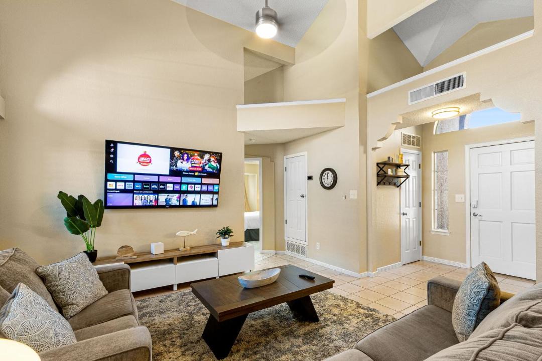 Photo of Livingroom in El Paso