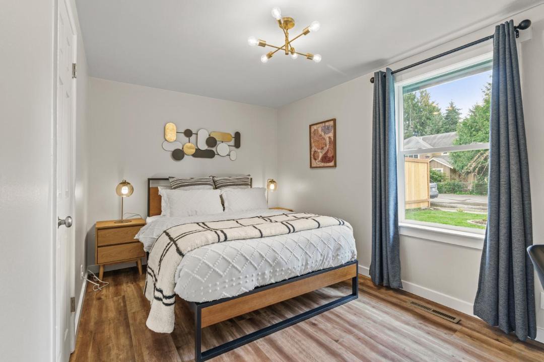Photo of Bedroom in Olympic Hills