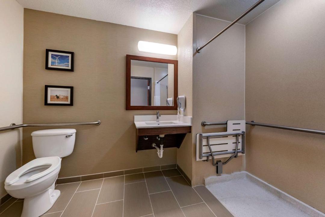 Photo of Bathroom in Goodland