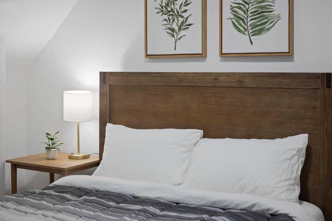 Photo of Bedroom in Shadyside