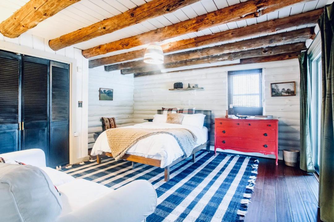 Photo of Bedroom in Ashland