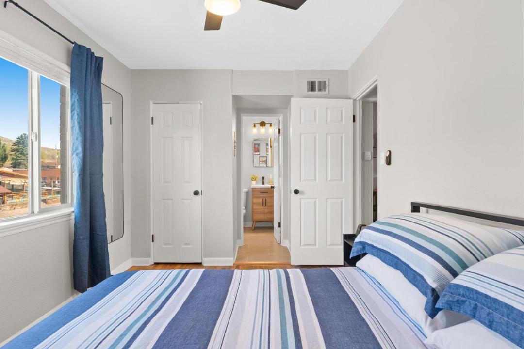 Photo of Bedroom in Golden