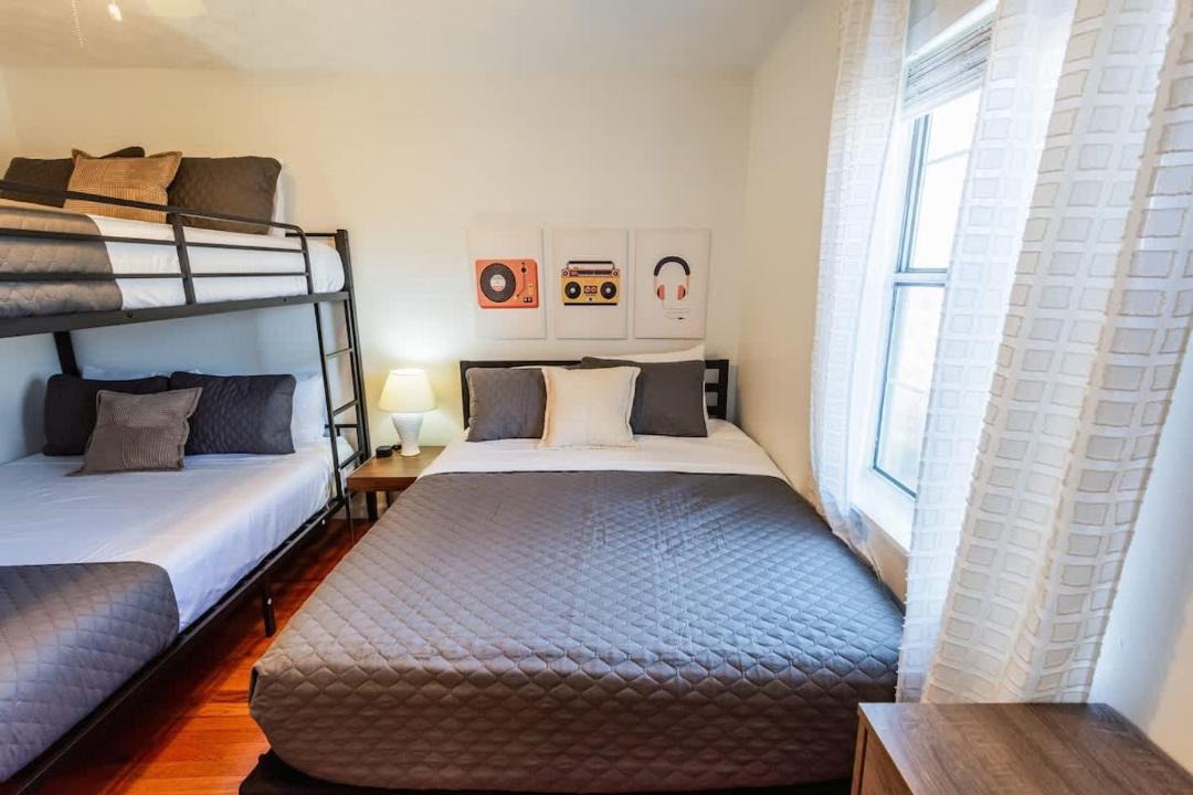 Photo of Bedroom in Barclay Drive