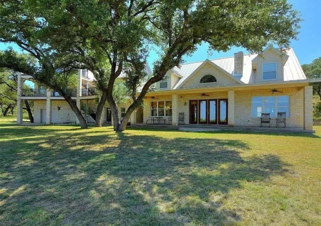 Photo of Others in Burnet