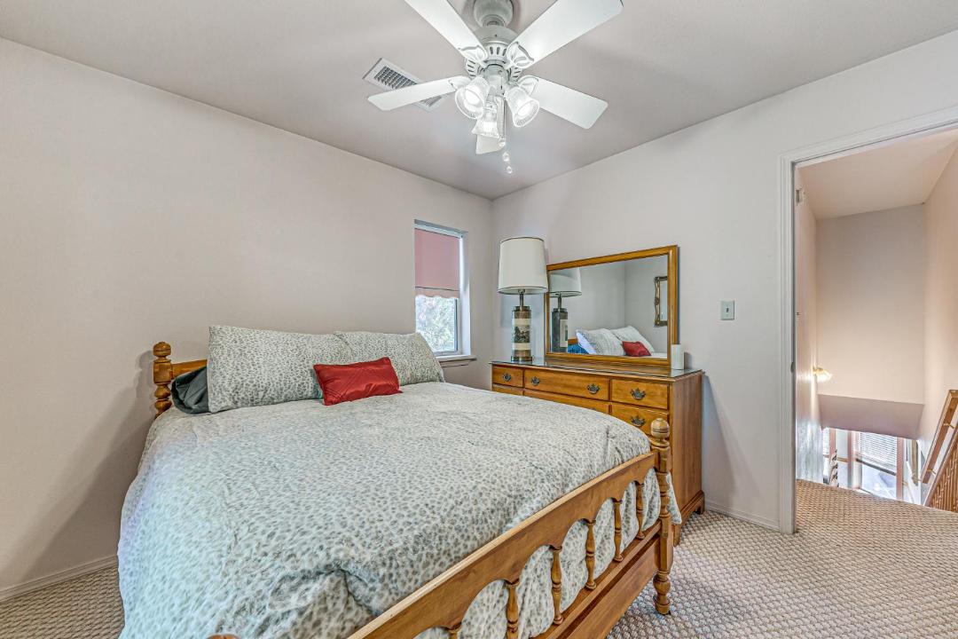 Photo of Bedroom in Cloudcroft