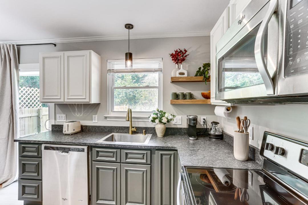 Photo of Kitchen in Lupton City
