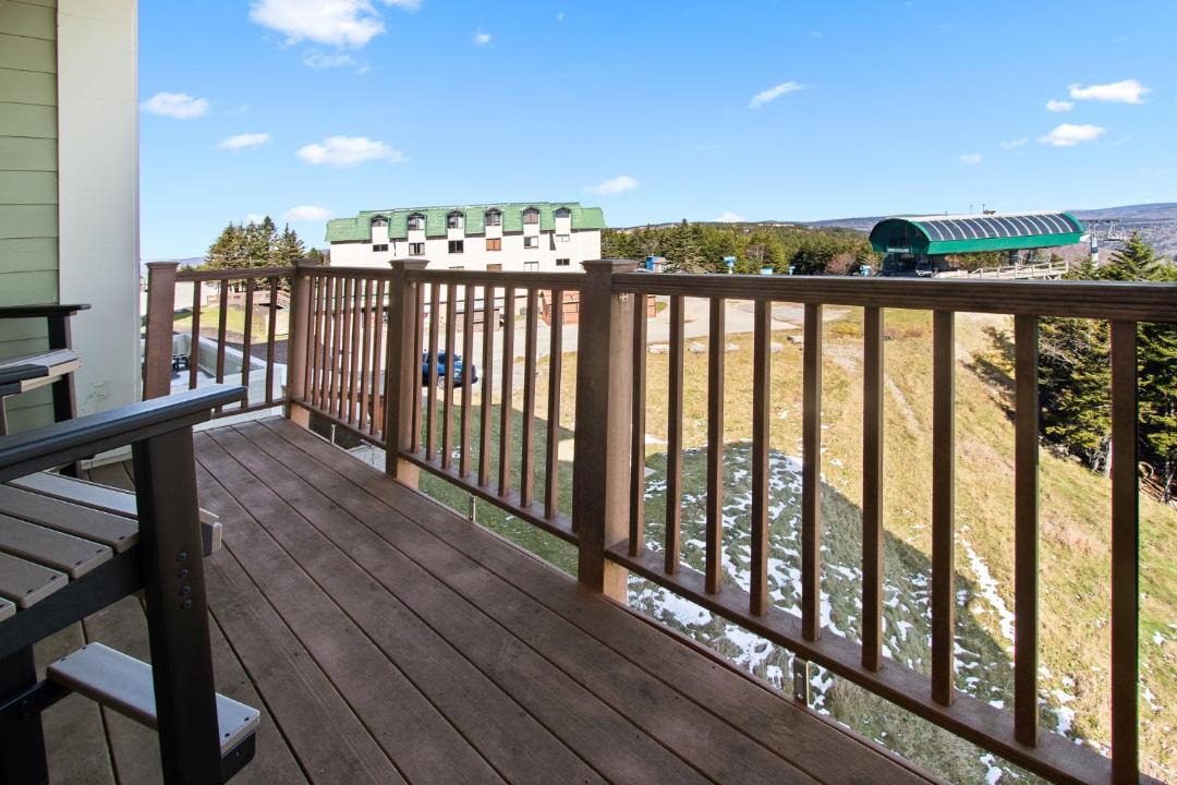 Photo of Patio Balcony in Snowshoe