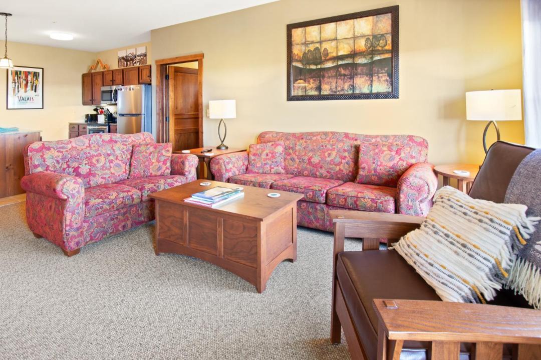 Photo of Livingroom in Snowshoe