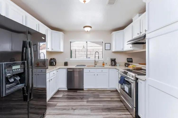 Photo of Kitchen in Summerlin
