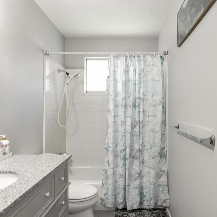 Photo of Bathroom in Sandy