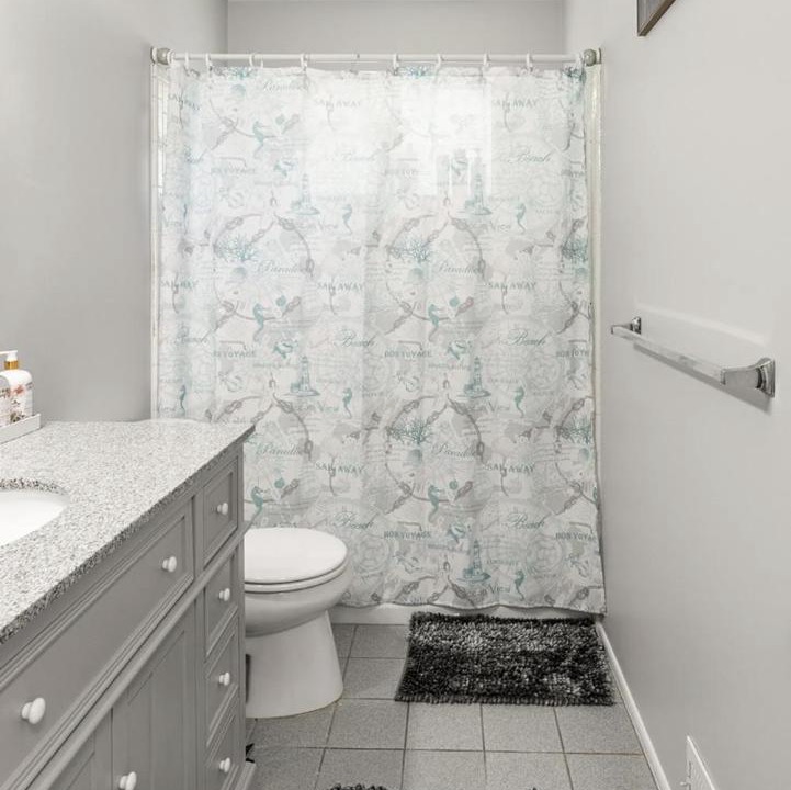Photo of Bathroom in Sandy